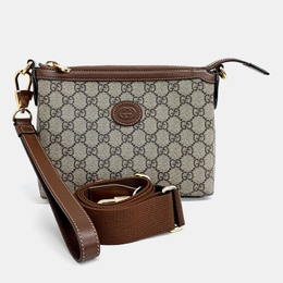 Gucci: Бежевый клатч  Interlocking G