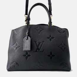 Louis Vuitton: Чёрная сумка 