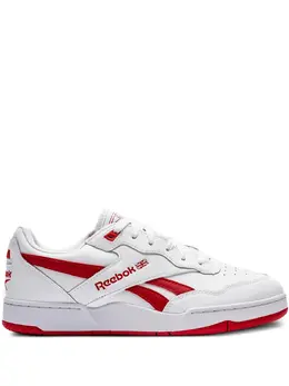 Reebok: Белые кроссовки  Vector