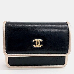 Chanel: Чорні гаманці 