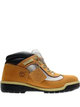 Timberland: Светлые ботинки 