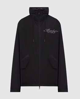 Moncler: Чёрная куртка 