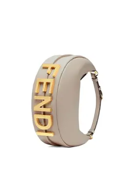 FENDI: Бежевая сумка 