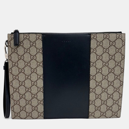 Gucci: Бежевый клатч  GG Supreme