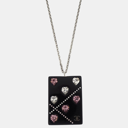 Chanel: Підвіски 