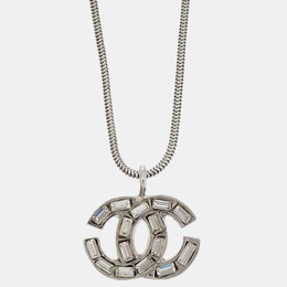 Chanel: Кольє і намиста 