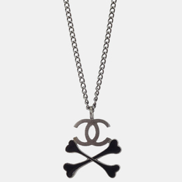 Chanel: Підвіски 