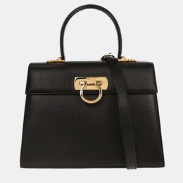 Salvatore Ferragamo: Чёрная сумка  Gancini