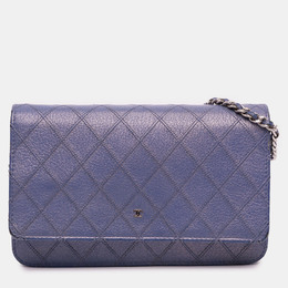 Chanel: Блакитні гаманці 