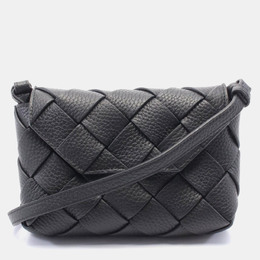 Bottega Veneta: Чёрная сумка 