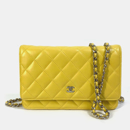 Chanel: Жовті гаманці 