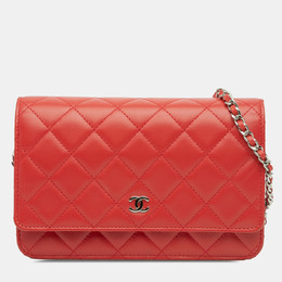 Chanel: Червоні гаманці 