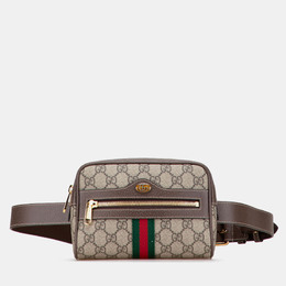 Gucci: Бежевая поясная сумка  GG Supreme