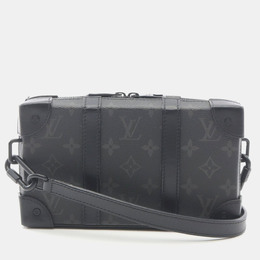 Louis Vuitton: Чорні сумки через плече 