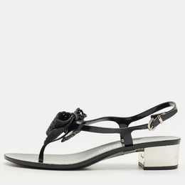Salvatore Ferragamo: Чёрные сандалии 
