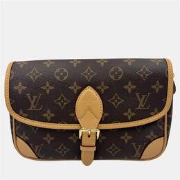 Louis Vuitton: Коричневая сумка 