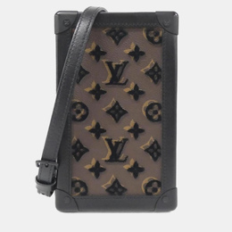 Louis Vuitton: Чёрная сумка 