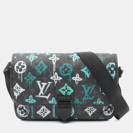 Louis Vuitton: Чёрная сумка 