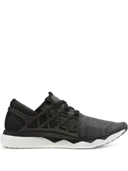Reebok: Чёрные кроссовки 