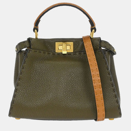 Fendi: Коричневая сумка  Peekaboo
