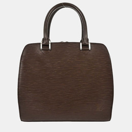 Louis Vuitton: Коричневая сумка  Épi Pont Neuf