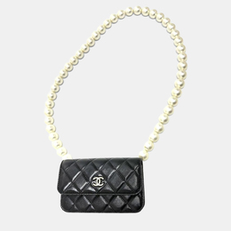 Chanel: Чёрный кошелёк 