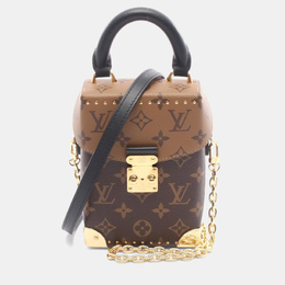 Louis Vuitton: Коричневая сумка 
