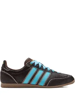 adidas: Коричневые кроссовки  Samba