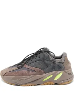 adidas Yeezy: Многоцветные кроссовки 