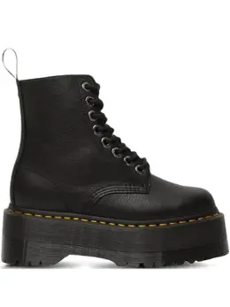 Dr. Martens: Чёрные ботинки 