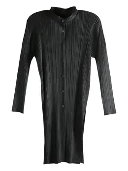 Pleats Please Issey Miyake: Чёрный топ 