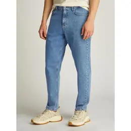 Tommy Jeans: Зауженные джинсы 