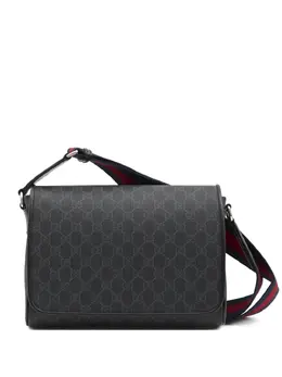 Gucci: Чёрная сумка  GG
