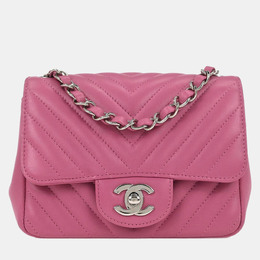 Chanel: Розовая сумка 