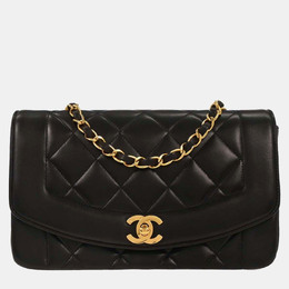 Chanel: Чёрная сумка 
