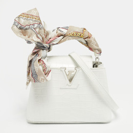 Louis Vuitton: Белая сумка 