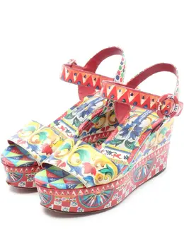Dolce & Gabbana Pre-Owned: Красные сандалии 