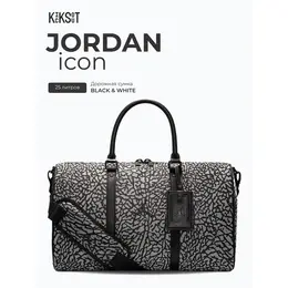 Jordan: Чёрная сумка 