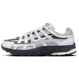 NIKE: Кеды 
