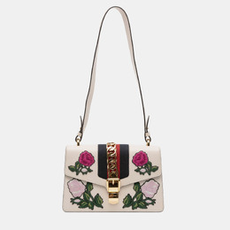 Gucci: Белая сумка  Sylvie