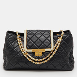 Chanel: Чёрная сумка 