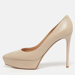 Gianvito Rossi: Бежевые туфли 