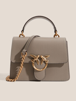 Pinko: Серая спортивная сумка 