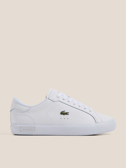 Lacoste: Белые кроссовки 