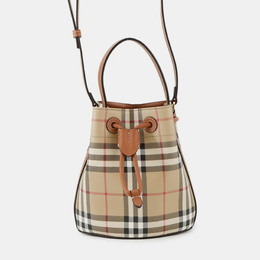 Burberry: Бежевая сумка 