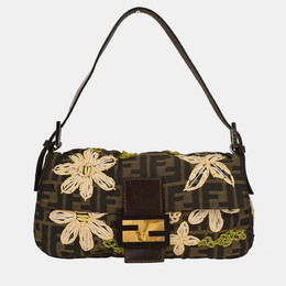 Fendi: Коричневая сумка  Baguette