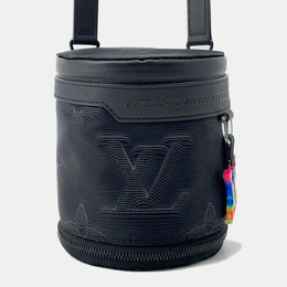 Louis Vuitton: Чёрная сумка 