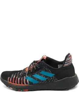 adidas: Чёрные кроссовки  Boost