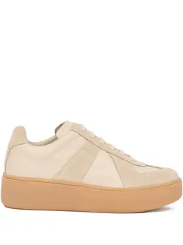 Maison Margiela: Бежевые кроссовки  Replica