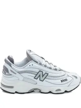 New Balance: Светлые кроссовки 